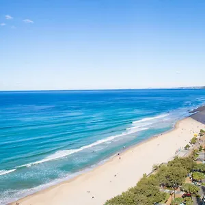 *** Resort Chateau Beachside Australia